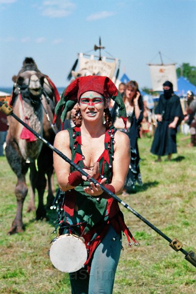 0021_mittelalterliche hochzeit_der umzug.jpg - LEAD Technologies Inc. V1.01